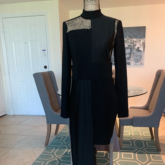 Fashion Nova Dresses & Skirts - Bodycon Black dress!!! 😍😍😍